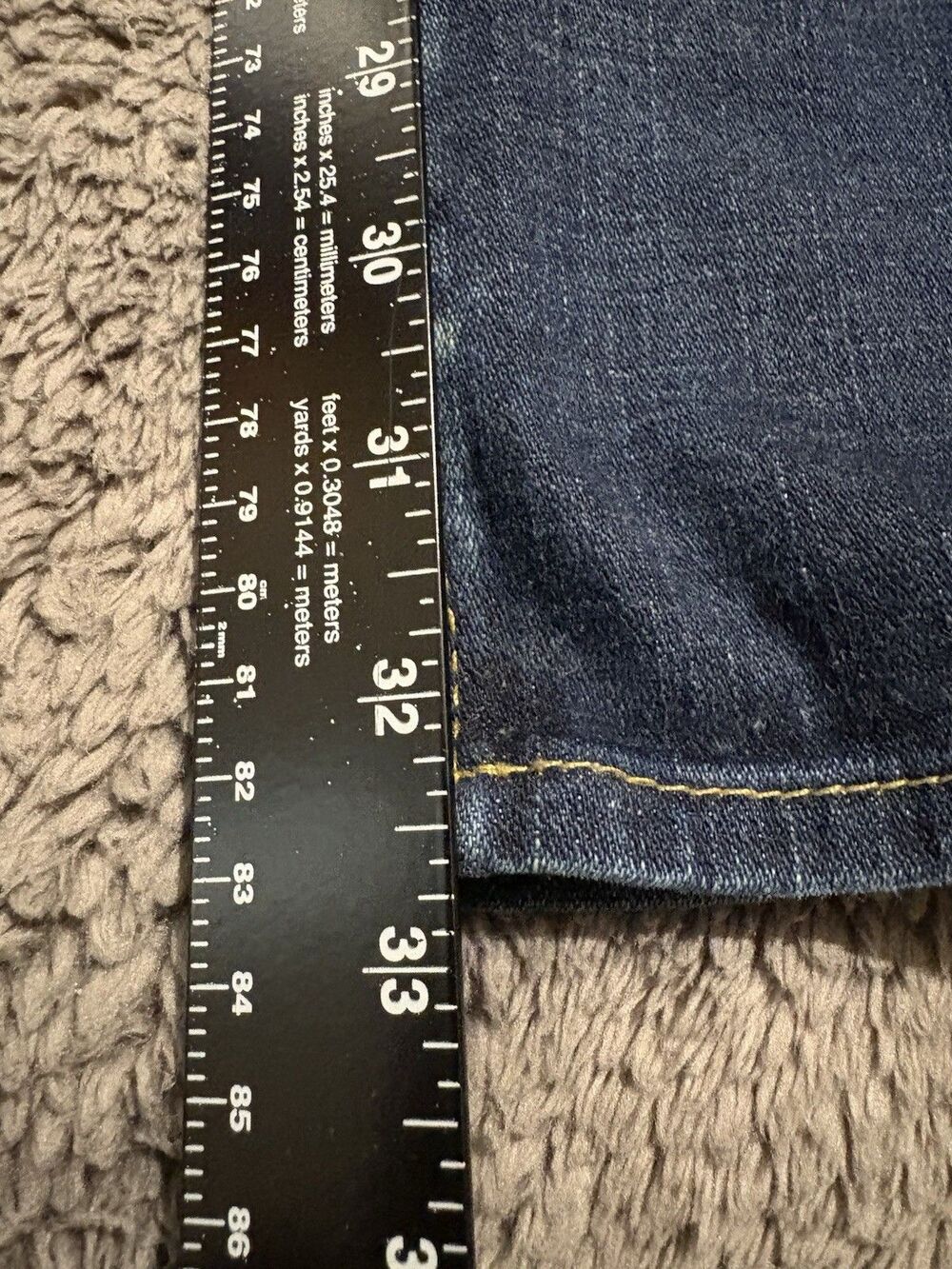 WOMENS TRUE RELIGION JOEY GOLD SEQUINS HORSESHOE BOOT CUT JEANS 29x32.5-Rare!! - Picture 9 of 11